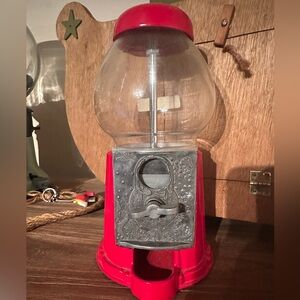 Vintage Carousel Metal & Glass Mini Gumball Machine authentic works great